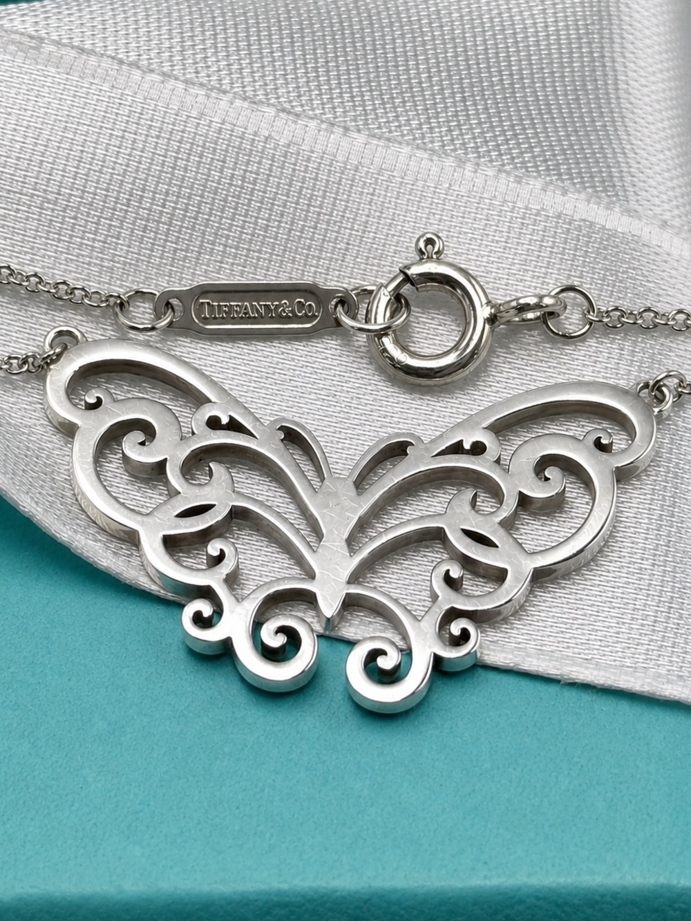 NEW Tiffany & Co. Enchant Filigree Butterfly Necklace Sterling Silver Gift Box - Picture 4 of 8